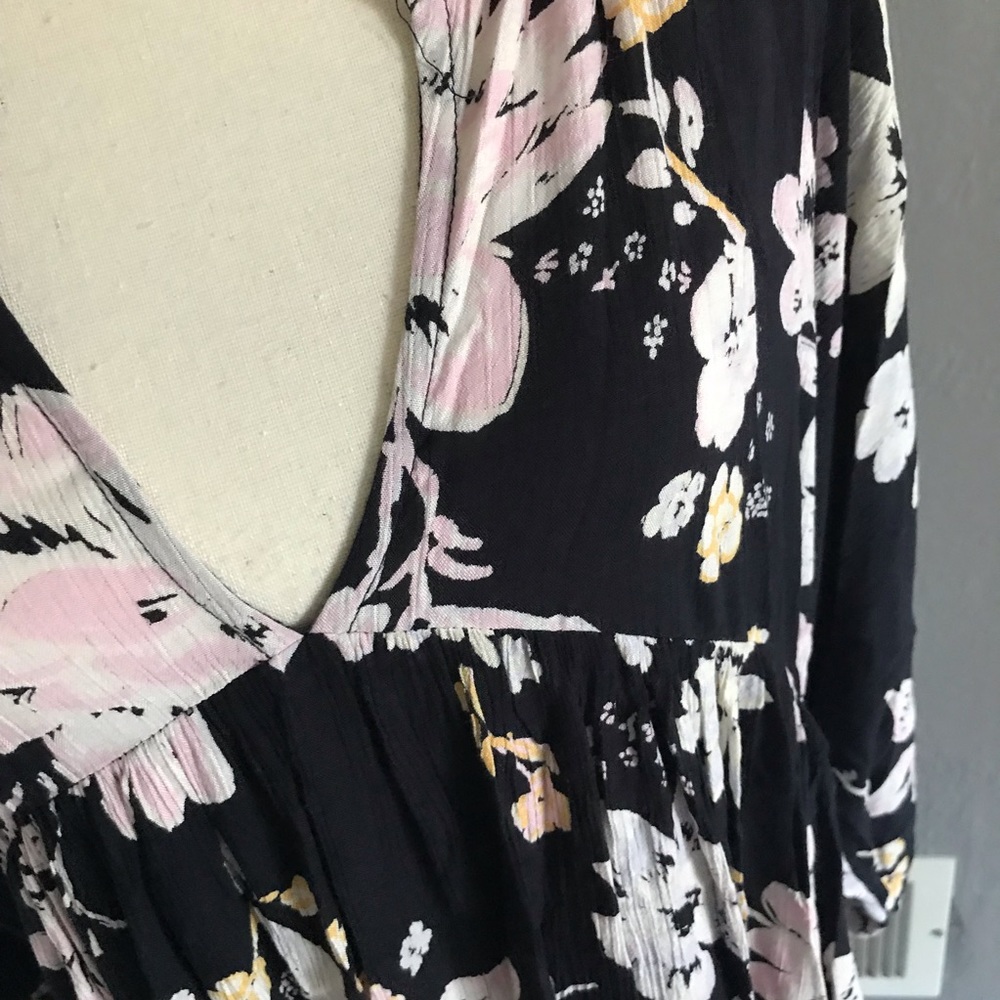 BILLABONG DRESS - Picture 2 of 3